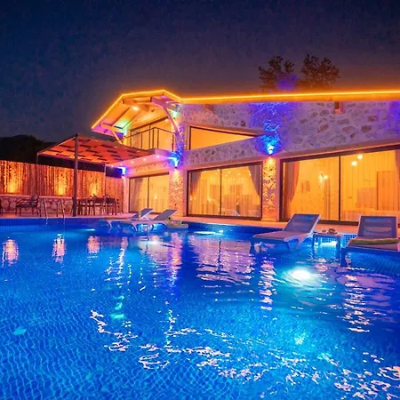 Villa Zuemruet - 2 Bedroom With Jacuzzi In Kalkan - Uzumlu