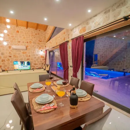 Zuemruet - 2 Bedroom With Jacuzzi In Kalkan - Uzumlu Villa *